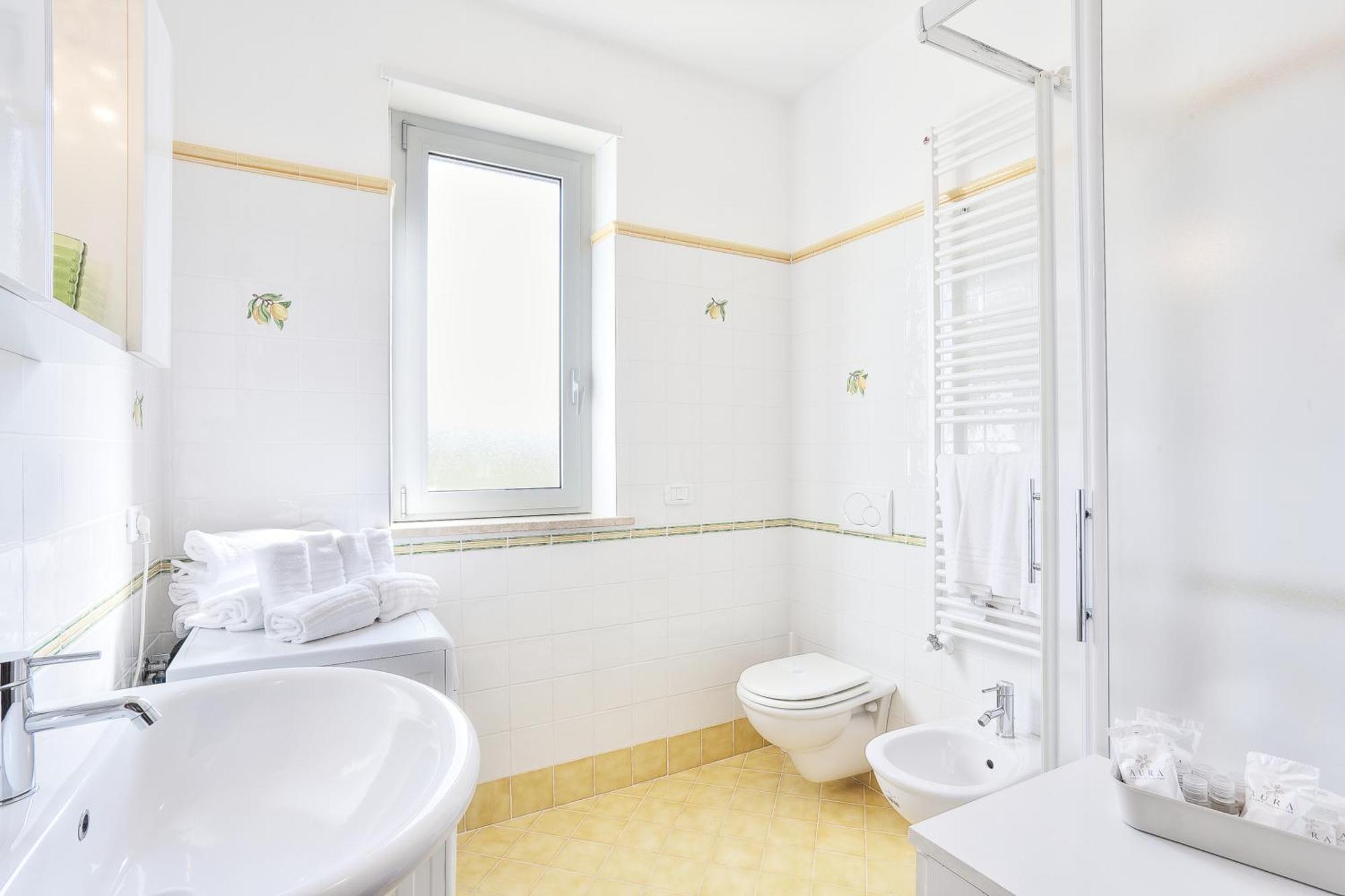 Mazzarosa Residence Roseto Degli Abruzzi Exterior foto